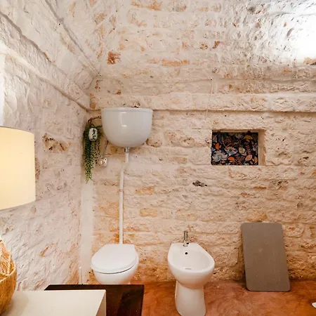 Guesthost - Trulledo Experience شقة مونوبولي